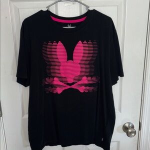Psycho bunny Black T-Shirt with Pink Graphic